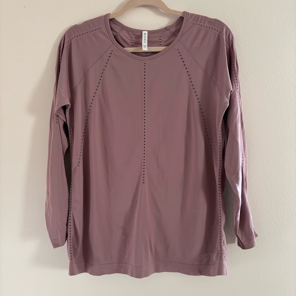 Athleta Mauve Foothill Seamless Long Sleeve Top XL Yoga Mesh Ventilation Top - Picture 3 of 3